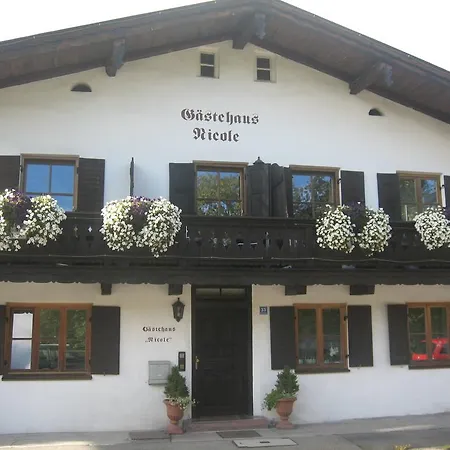 Gasthuis Gaestehaus Nicole Garmisch-Partenkirchen