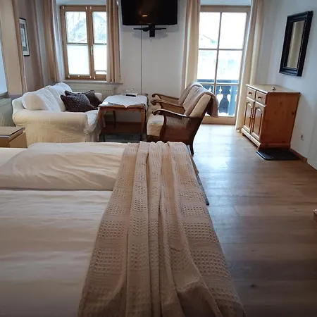 Gasthuis Gaestehaus Nicole 3*