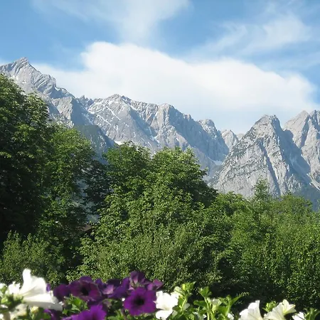 Gaestehaus Nicole Garmisch-Partenkirchen