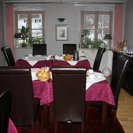Gaestehaus Nicole 3* Γκάρμις-Παρτενκίρχεν