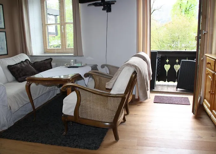 Gaestehaus Nicole Penzion 3*